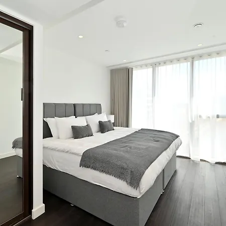 Access Tower Hill Appartement Londen Buitenkant foto