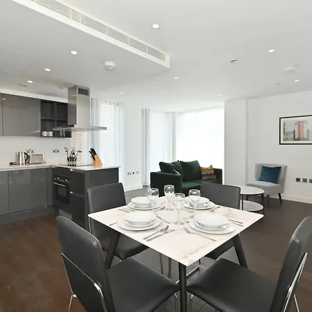 Access Tower Hill Appartement Londen Buitenkant foto