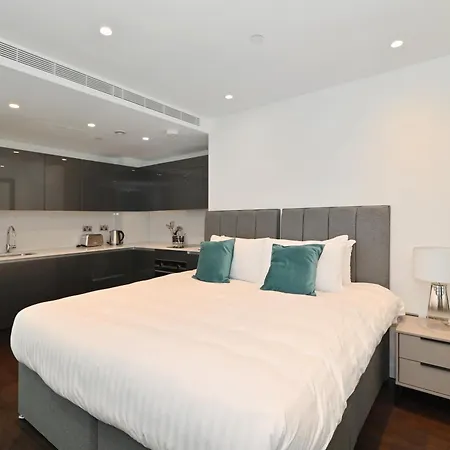 Access Tower Hill Appartement Londen Buitenkant foto