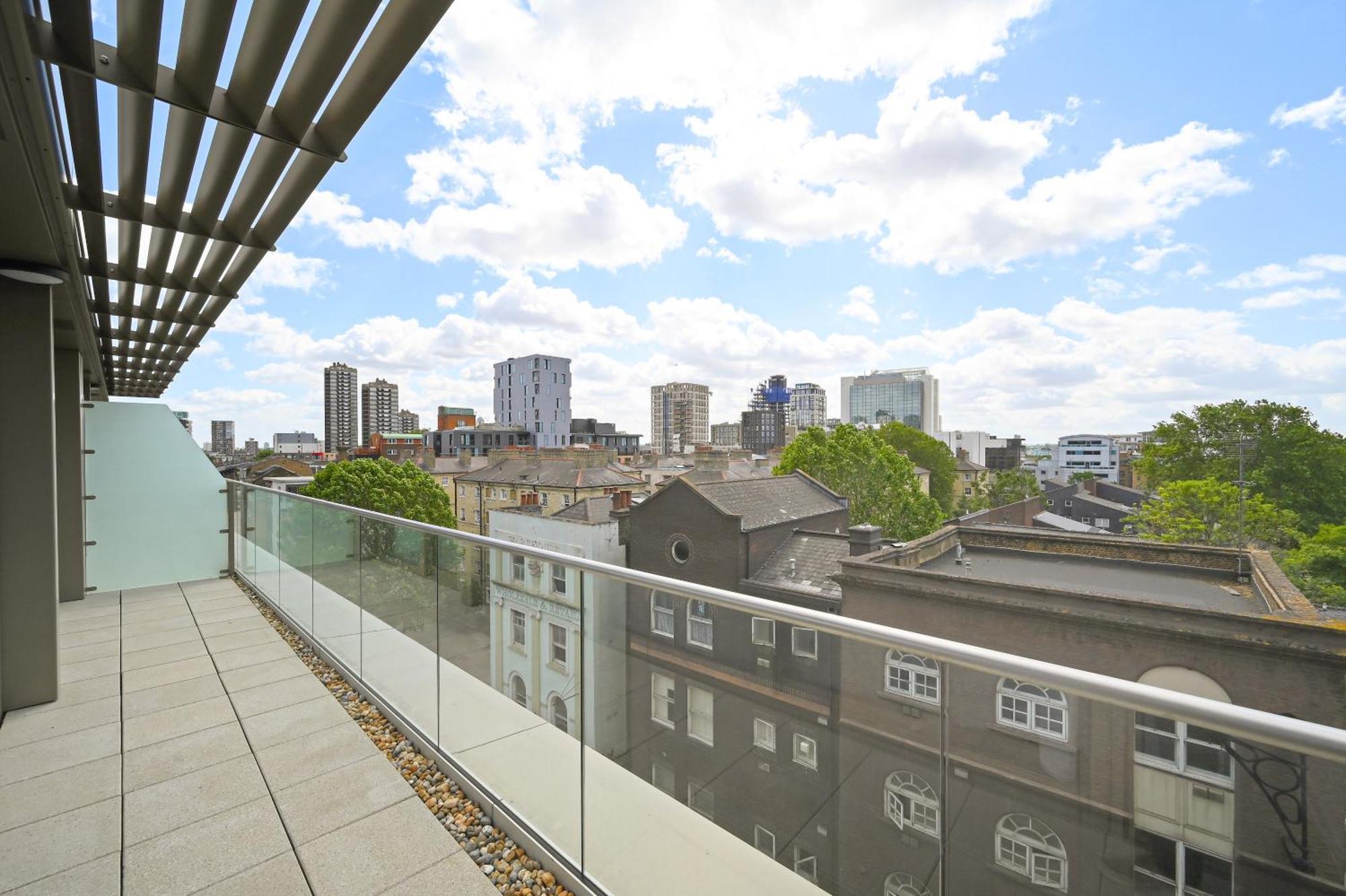 Access Tower Hill Appartement *